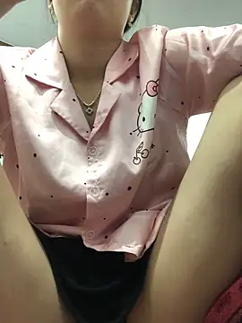 Snapshot of cuty_lusy chatting on 04/07/26, 02:12 cuty lusy online show from 04/07/26, 02:12