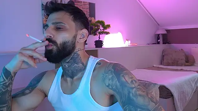 Snapshot of TristanGrey chatting on 03/06/26, 06:32 TristanGrey online show from 03/06/26, 06:32