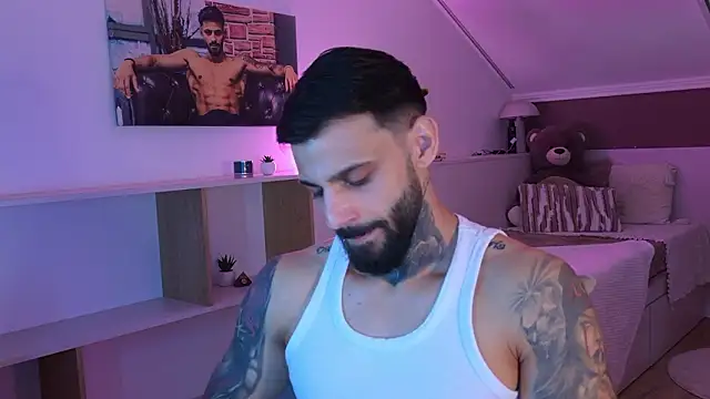 Snapshot of TristanGrey chatting on 03/13/26, 05:58 TristanGrey online show from 03/13/26, 05:58