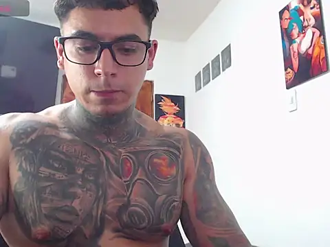 Snapshot of maxstrom111 chatting on 02/26/26, 03:27 maxstrom111 online show from 02/26/26, 03:27