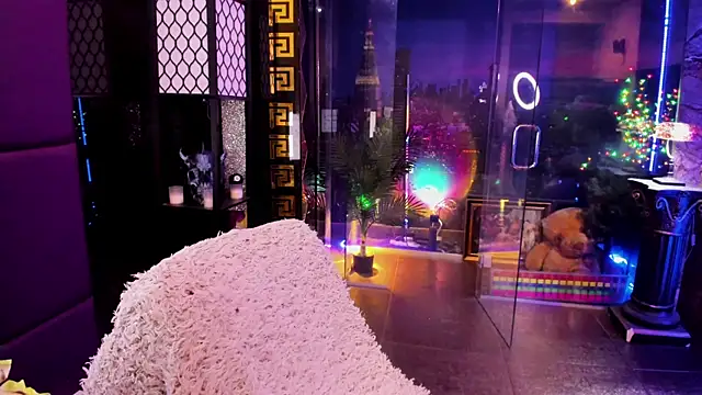 Snapshot of sunn_ooo chatting on 06/26/26, 05:45 sunn ooo online show from 06/26/26, 05:45