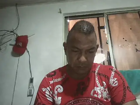 Quillero18 online show from 05/20/26, 08:37