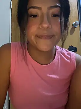 Snapshot of BabyFoxy chatting on 03/06/26, 05:04 BabyFoxy online show from 03/06/26, 05:04