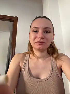 Snapshot of AlessiaandJay chatting on 04/25/26, 07:55 AlessiaandJay online show from 04/25/26, 07:55