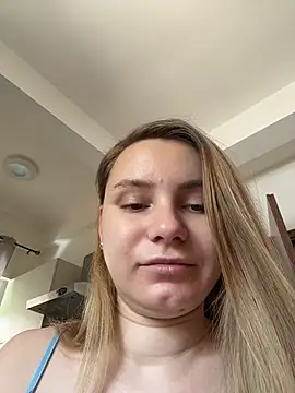 Snapshot of AlessiaandJay chatting on 05/11/26, 12:22 AlessiaandJay online show from 05/11/26, 12:22
