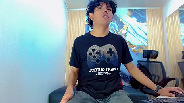 DaviidBuckx  online show from 02/17/26, 02:19