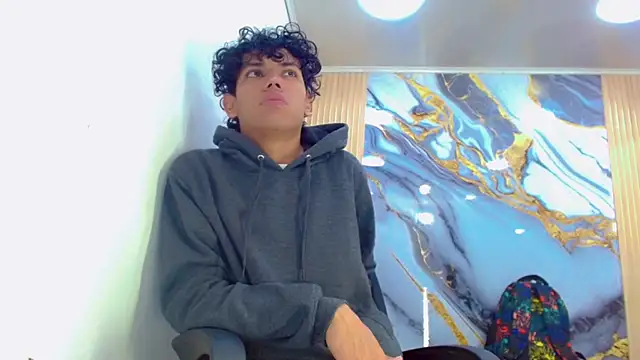 DaviidBuckx  online show from 02/22/26, 02:13