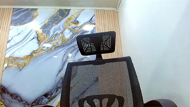 DaviidBuckx  online show from 03/04/26, 02:17