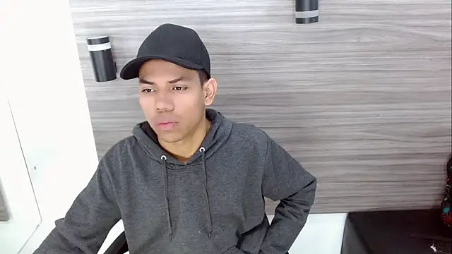 DaviidBuckx  online show from 05/03/26, 09:43