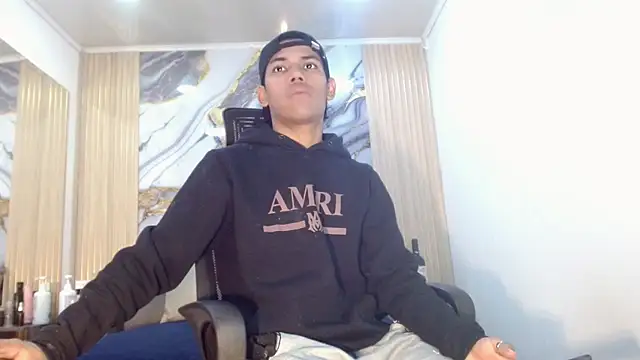 DaviidBuckx  online show from 06/06/26, 02:27