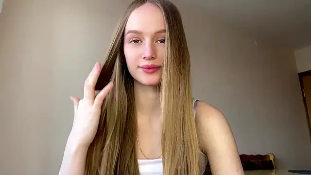 Snapshot of Viktoria_Vibes chatting on 03/18/26, 03:04 Viktoria Vibes online show from 03/18/26, 03:04