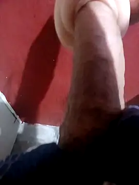 Snapshot of papi23l chatting on 02/18/26, 08:10 papi23l online show from 02/18/26, 08:10