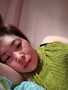 Yiyoongg online show from 05/30/26, 11:02
