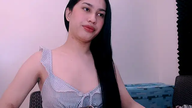 Snapshot of goddess_athena69 chatting on 06/06/26, 04:01 goddess athena69 online show from 06/06/26, 04:01