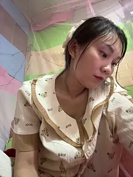 Snapshot of Lucky-baby077 chatting on 03/05/26, 07:15 Lucky-baby077 online show from 03/05/26, 07:15