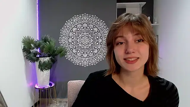 Snapshot of EchoScribe chatting on 02/16/26, 02:40 EchoScribe online show from 02/16/26, 02:40