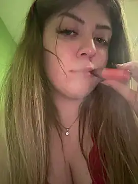 Snapshot of secretdoll00 chatting on 02/20/26, 08:31 secretdoll00 online show from 02/20/26, 08:31