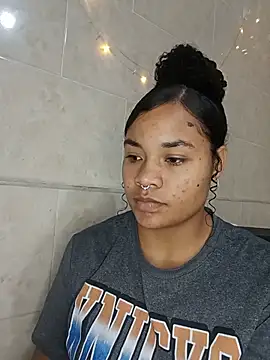 BrianaSweetxxx online show from 05/29/26, 03:37