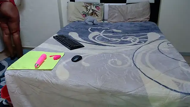 Snapshot of VeronaDimexx chatting on 03/12/26, 09:21 VeronaDimexx online show from 03/12/26, 09:21