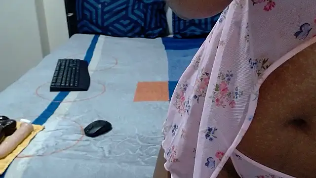 Snapshot of VeronaDimexx chatting on 03/16/26, 09:52 VeronaDimexx online show from 03/16/26, 09:52