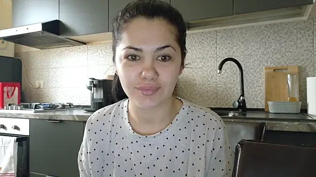 Snapshot of Sofimoon26 chatting on 02/14/26, 09:50 Sofimoon26 online show from 02/14/26, 09:50