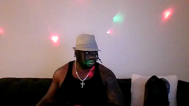 darkstallion7 online show from 03/03/26, 04:51