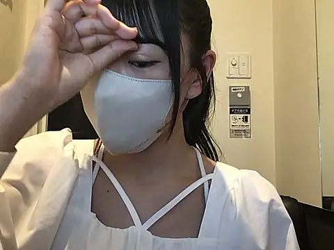 cocomi-coco0209 online show from 04/28/26, 03:33