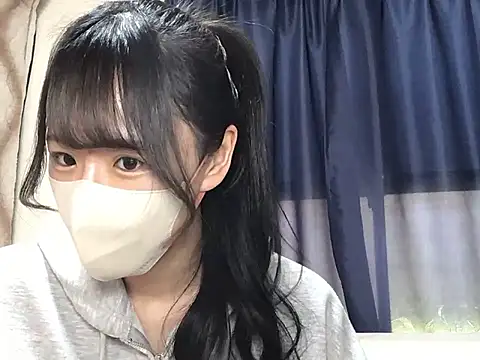 cocomi-coco0209 online show from 05/05/26, 06:43