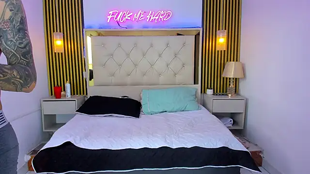 Snapshot of Adventurous_Boys chatting on 03/13/26, 06:14 Adventurous Boys online show from 03/13/26, 06:14