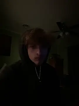 Snapshot of bennyhudson1 chatting on 02/09/26, 01:42 bennyhudson1 online show from 02/09/26, 01:42