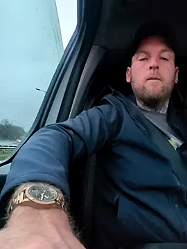 Snapshot of dave32000 chatting on 02/12/26, 07:47 dave32000 online show from 02/12/26, 07:47