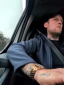 Snapshot of dave32000 chatting on 02/27/26, 12:38 dave32000 online show from 02/27/26, 12:38