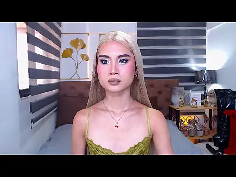 JuicyCockThea online show from 06/02/26, 02:57