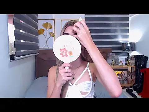 JuicyCockThea online show from 06/06/26, 01:00