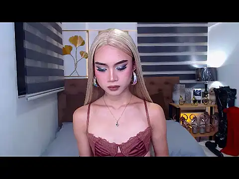 JuicyCockThea online show from 06/18/26, 11:36