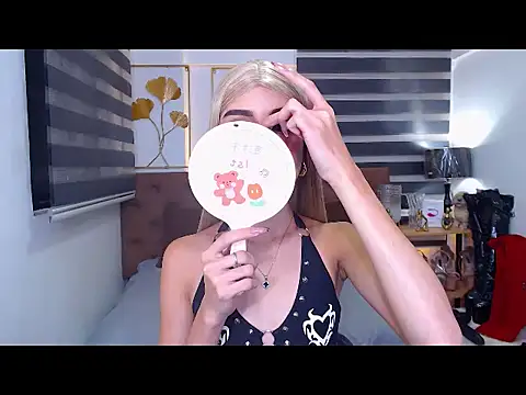 JuicyCockThea online show from 06/20/26, 02:09