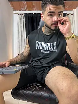 Benjii Carter1 online show from 04/30/26, 02:07