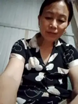 Snapshot of Kiss_love2 chatting on 06/08/26, 01:33 Kiss love2 online show from 06/08/26, 01:33