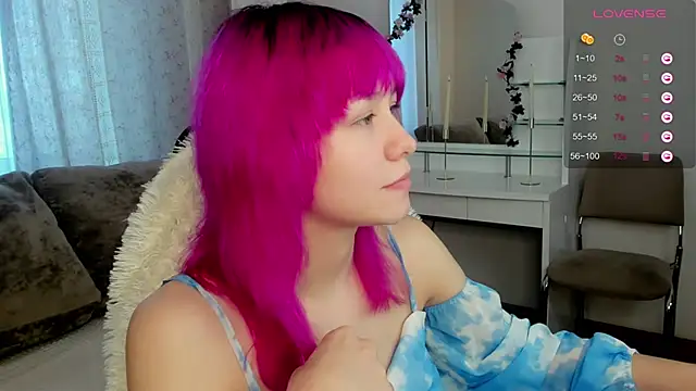EmilyTrase online show from 05/13/26, 01:25
