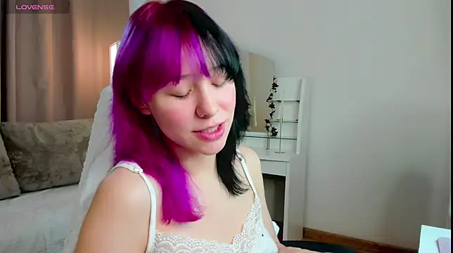EmilyTrase online show from 06/24/26, 01:04