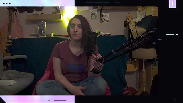 Snapshot of thea_cake chatting on 02/25/26, 09:13 thea cake online show from 02/25/26, 09:13