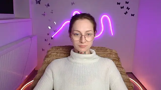 Esmi Winter online show from 04/27/26, 11:41