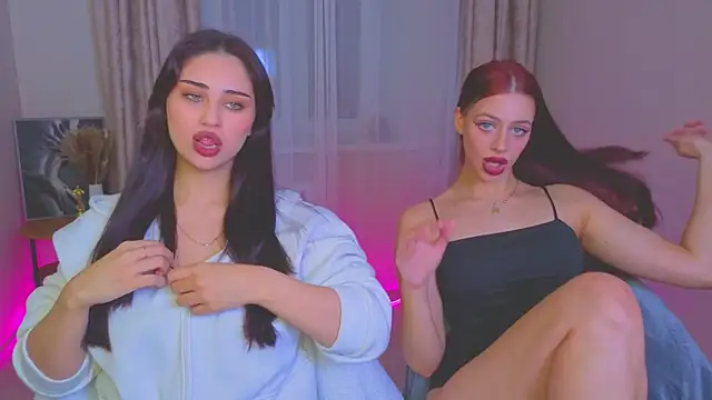 Sofia Plump online show from 05/18/26, 10:04