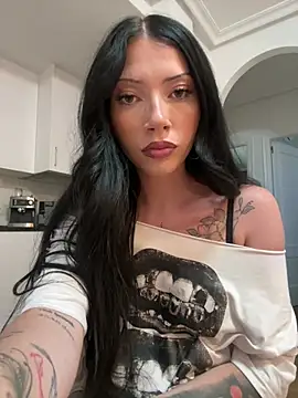Karmenlovex online show from 05/05/26, 06:05