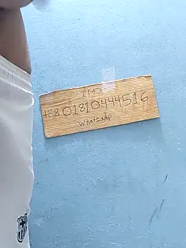 Snapshot of Bangladeshi_big chatting on 03/08/26, 06:12 Bangladeshi big online show from 03/08/26, 06:12