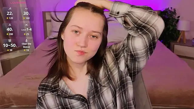 Snapshot of MmollyMay chatting on 02/24/26, 10:13 MmollyMay online show from 02/24/26, 10:13