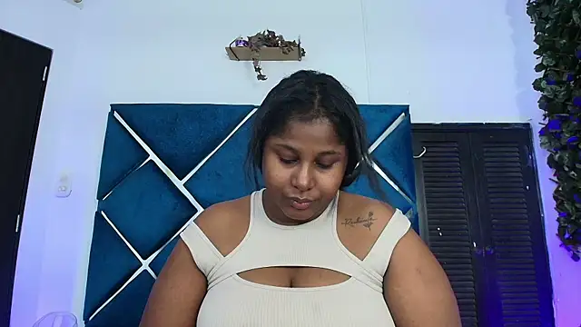 AlexaRousse4u online show from 06/18/26, 11:42