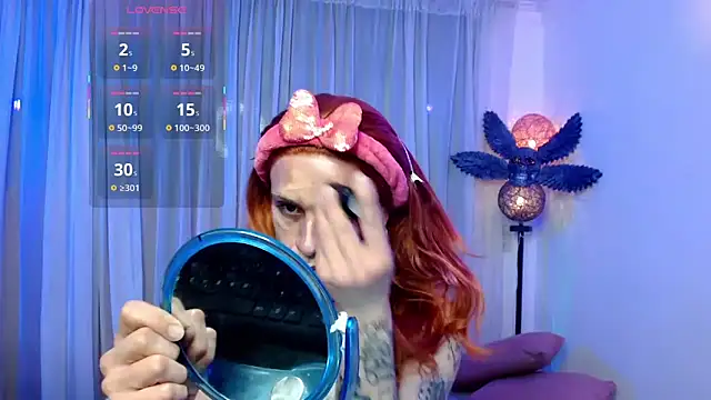 DanniHotBoy02 online show from 04/24/26, 11:29