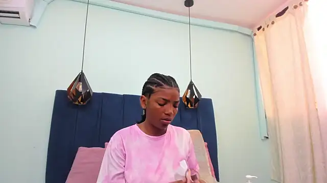Sexy ebony 1 online show from 06/16/26, 11:46