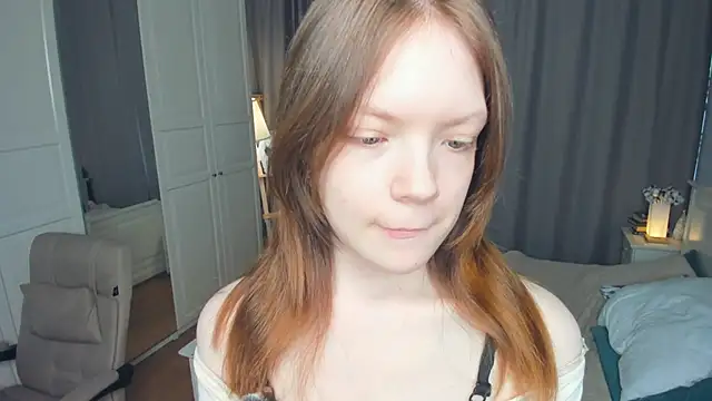 LavenderMitten online show from 06/08/26, 06:14